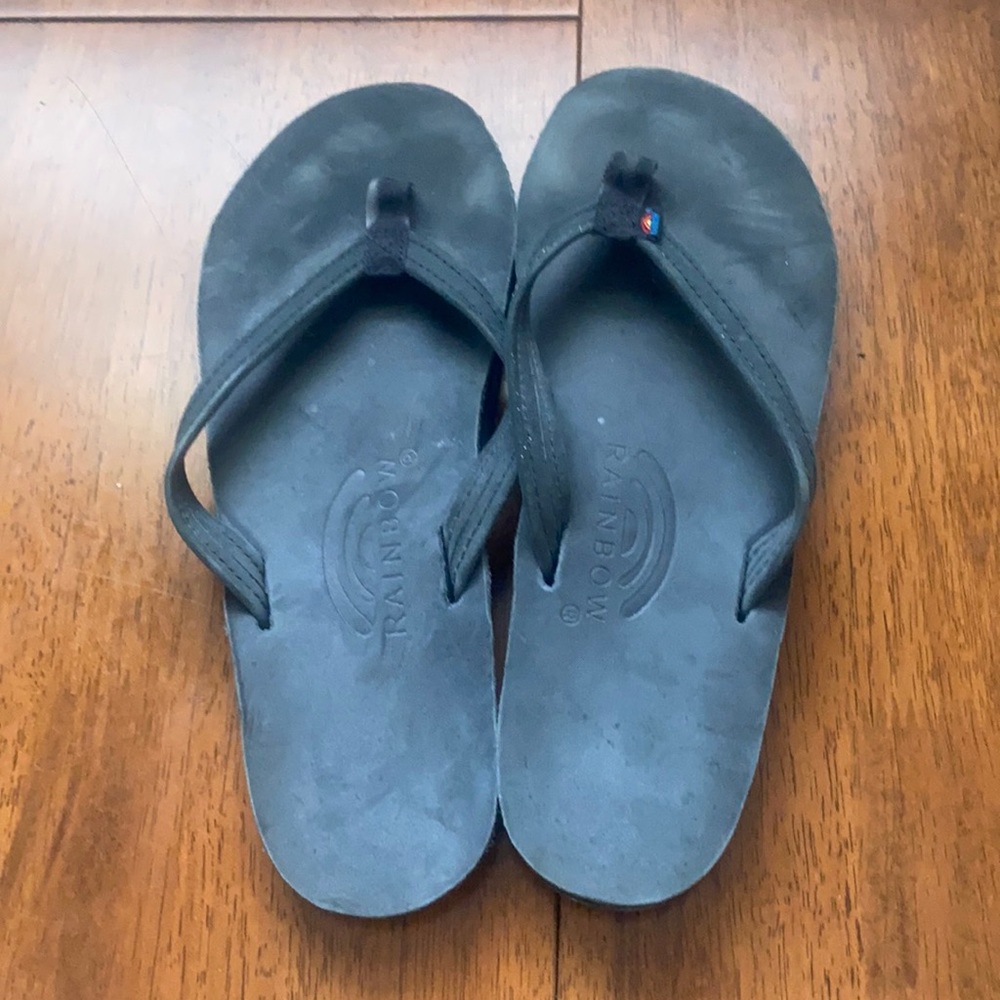 Rainbow black sandals fit sz 7-7.5